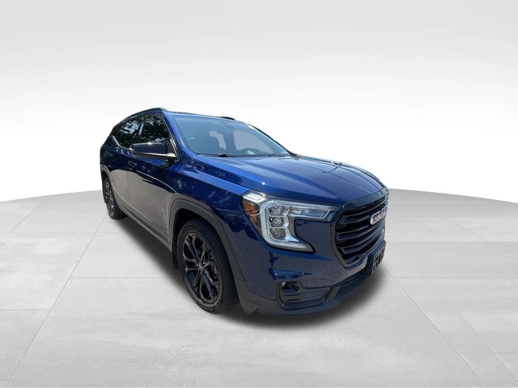 Used 2022 Blue GMC SLT image 9