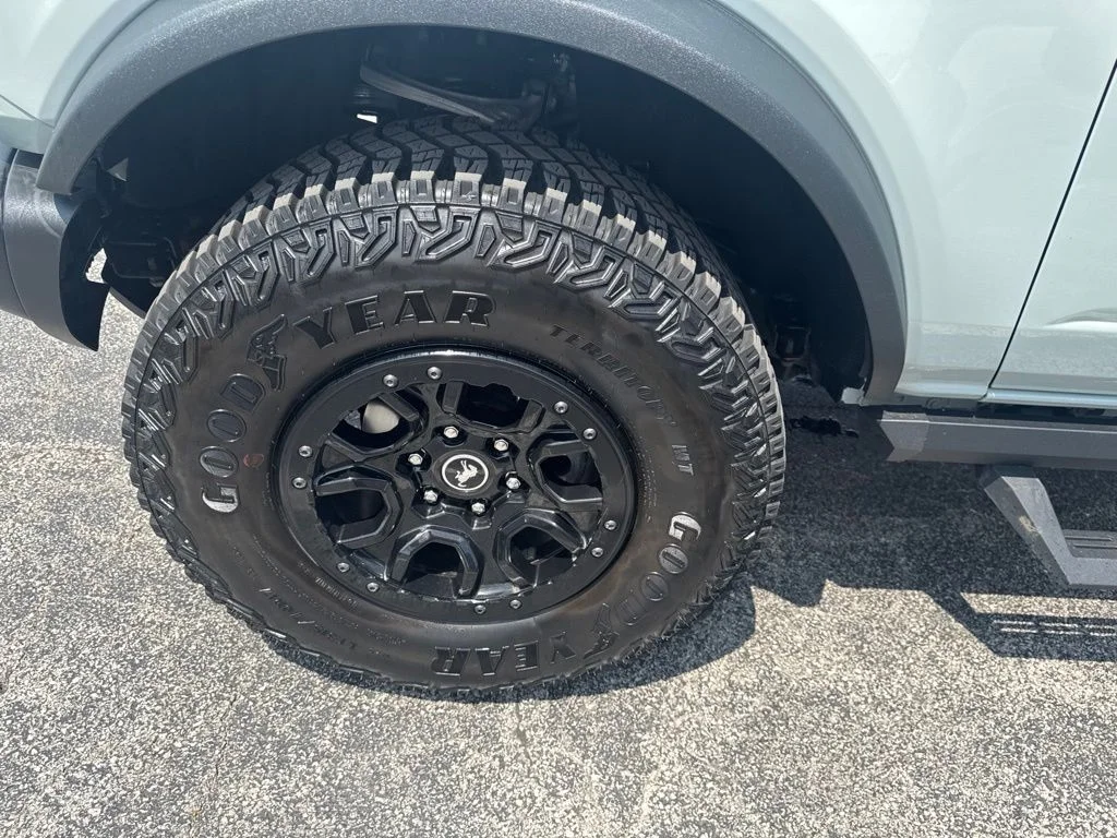 Used 2023 Gray Ford Wildtrak image 53