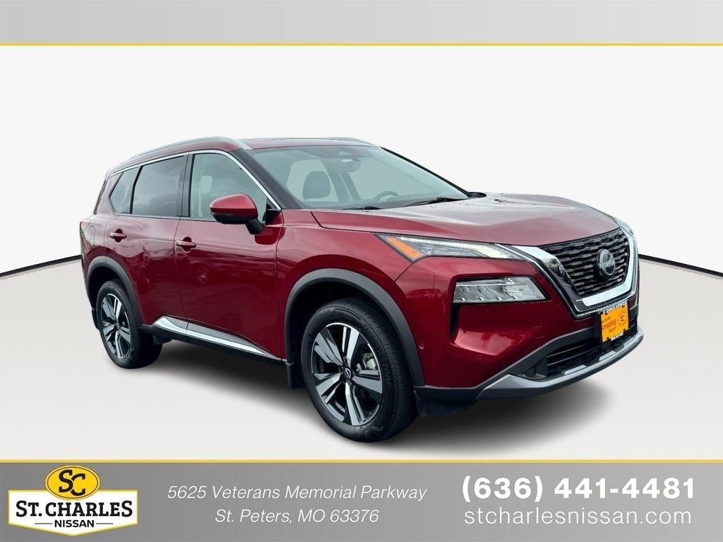 Used 2023 Red Nissan SL image 1