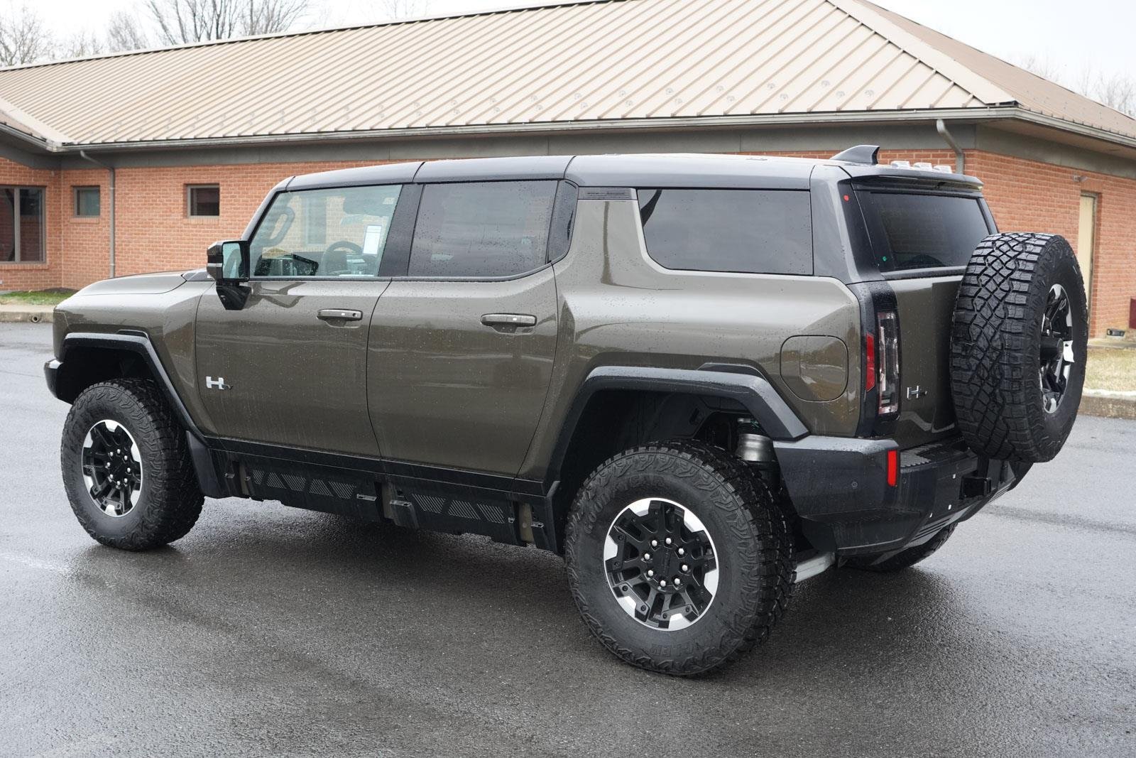 New 2024 Deep Aurora Metallic (Dark Bronze) GMC 2X image 6