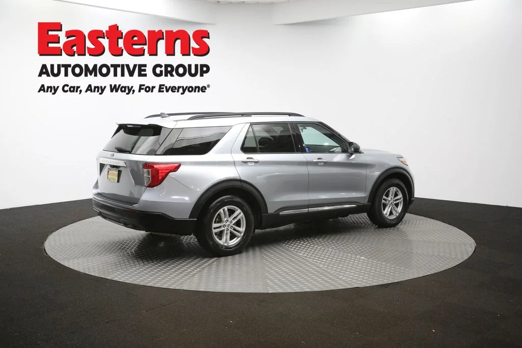 Used 2023 Silver Ford XLT image 50