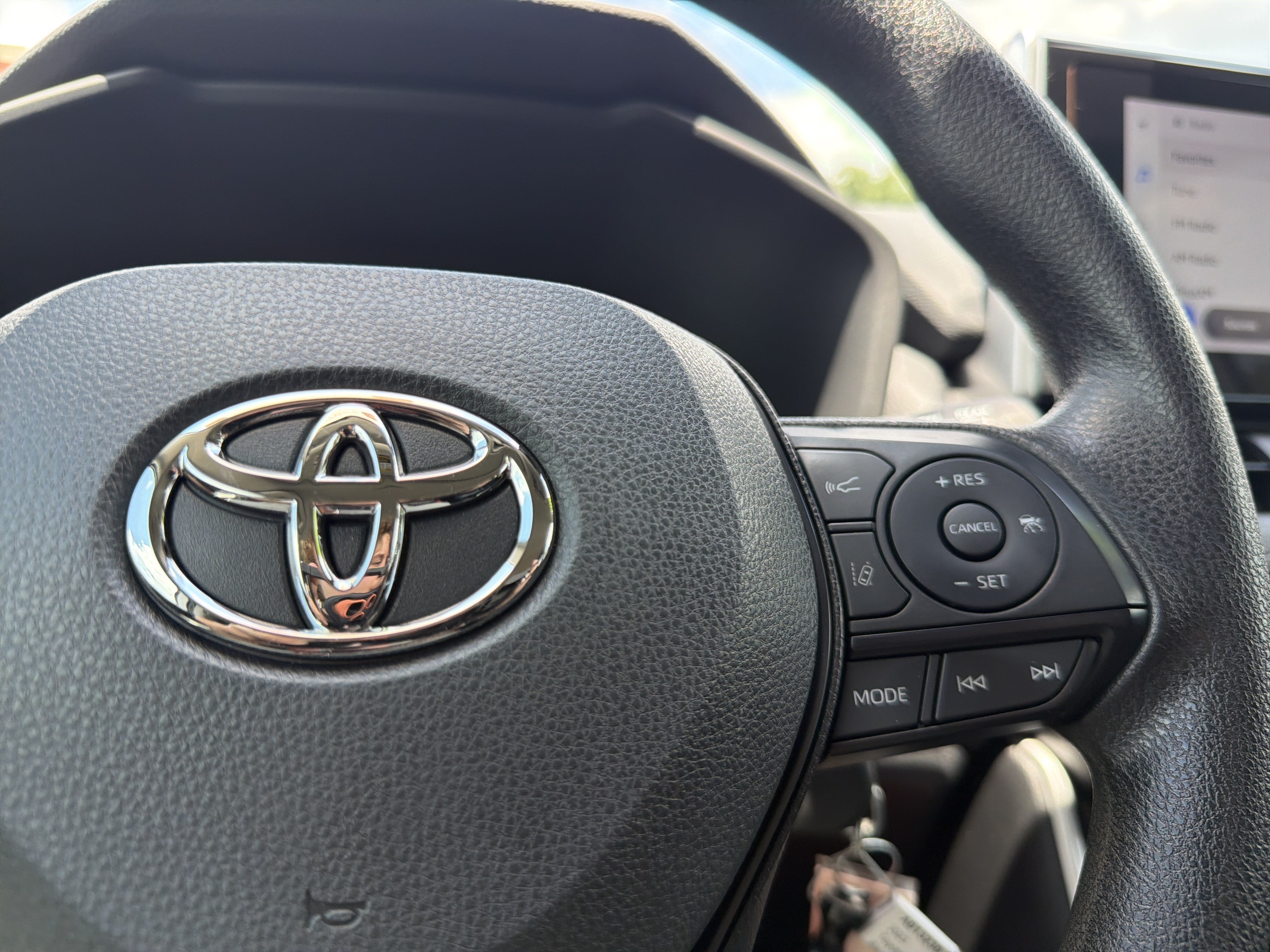 Certified Used 2023 Wind Chill Pearl Toyota LE image 11