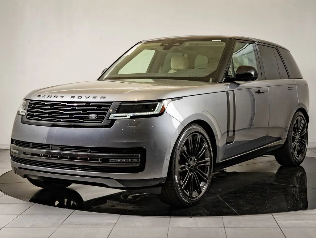 2026 Land Rover Range Rover 3.0 SE SWB's photo