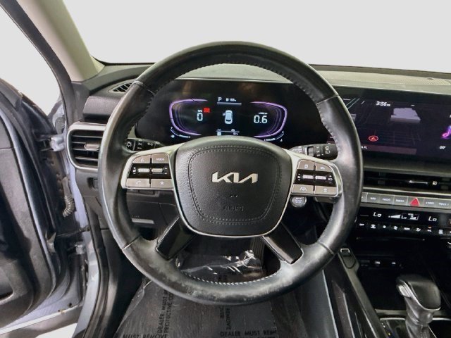Used 2024 Everlasting Silver Kia S image 9