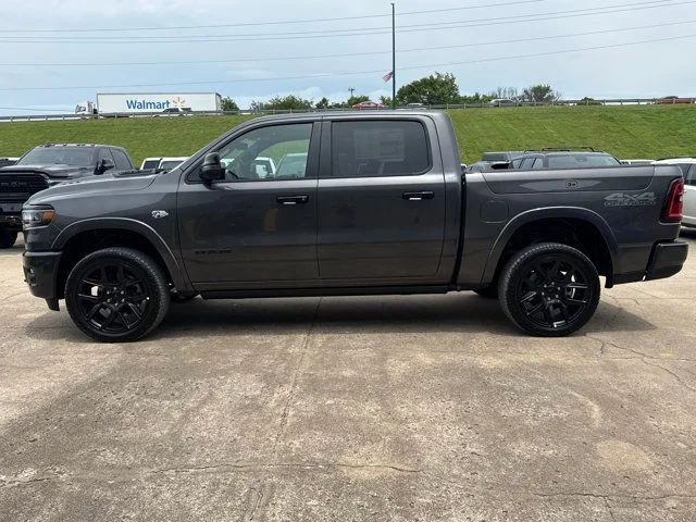 New 2026 Granite Crystal Metallic Clear-Coat Exterior Paint RAM Laramie image 12