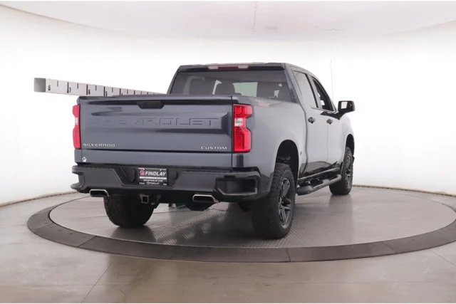Used 2019  Chevrolet Custom Trail Boss image 10