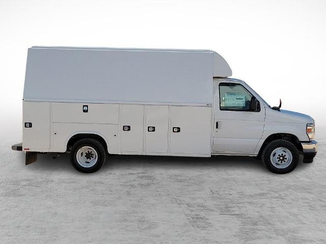 2026 Ford E-Series Cutaway Base - Photo 37