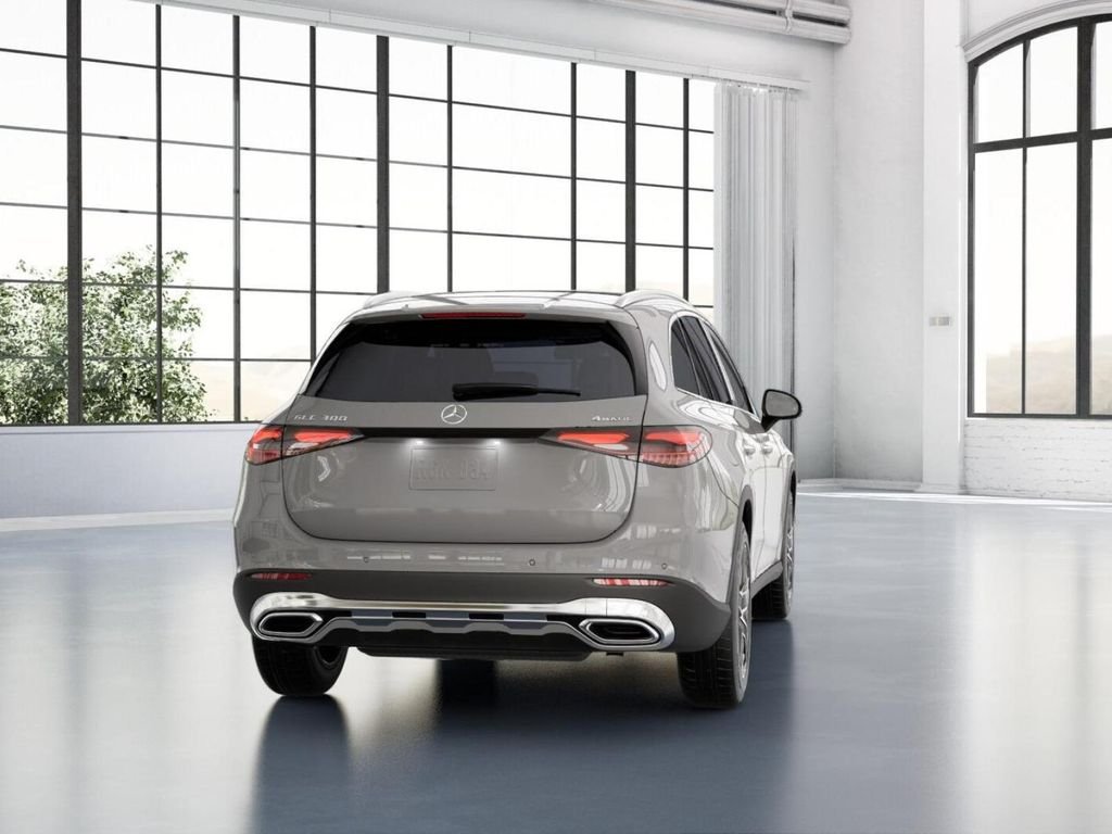 New 2027 MANUFAKTUR Alpine Grey Mercedes-Benz GLC 300 4MATIC® image 24