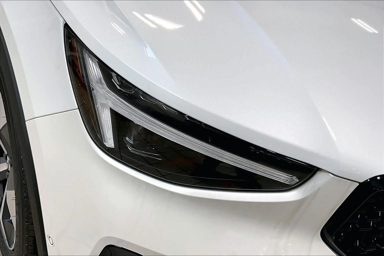 New 2026 WHITE Volvo Plus image 15