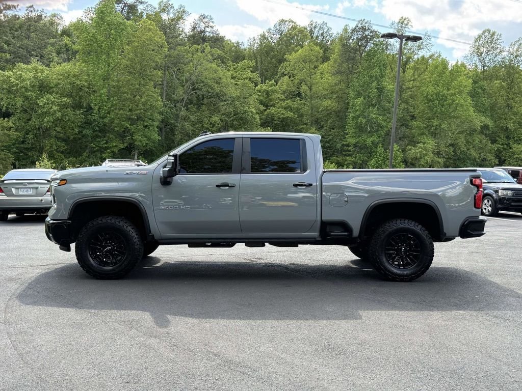 Used 2024 Gray Chevrolet ZR2 image 24