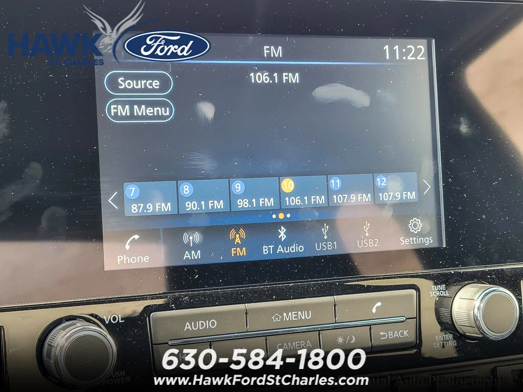 Used 2025 Glacier White Nissan S image 11