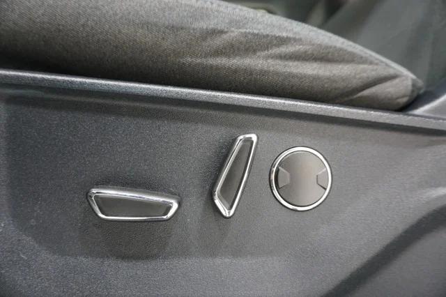 Used 2021 SILVER Ford XLT image 18