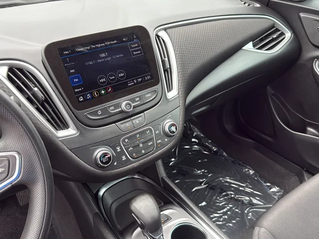 Used 2024 Blue Chevrolet LT image 22