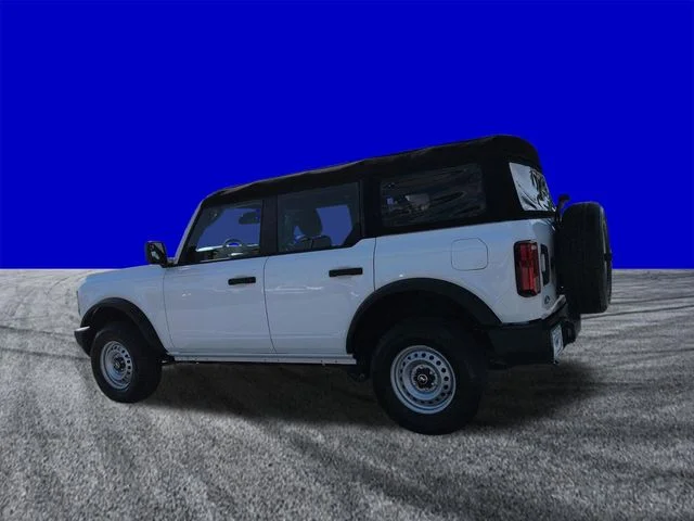 New 2026 Oxford White Ford Base image 6