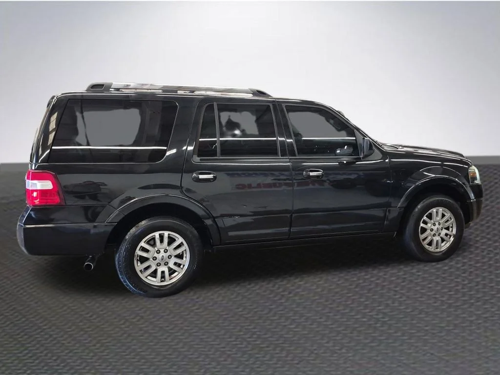 Used 2014 Tuxedo Black Metallic Ford Limited image 4