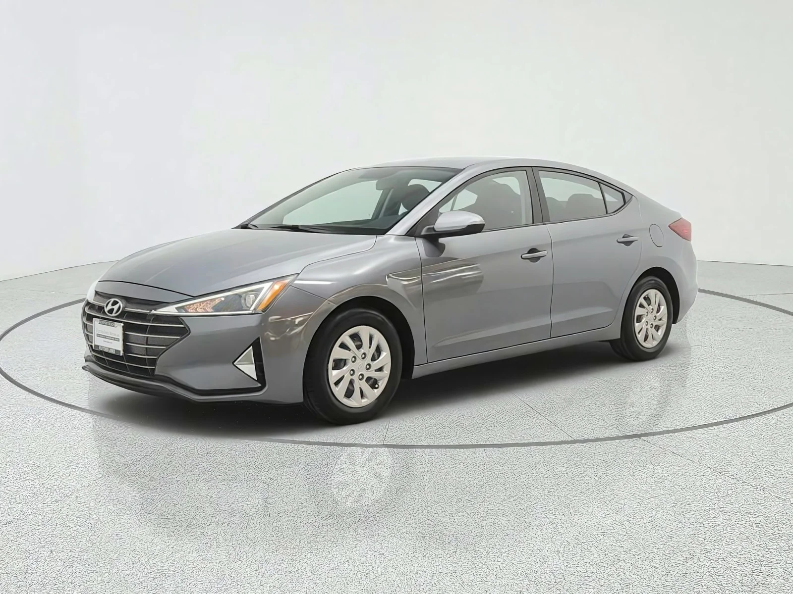 Used 2019 Galactic Gray Hyundai SE Auto image 1