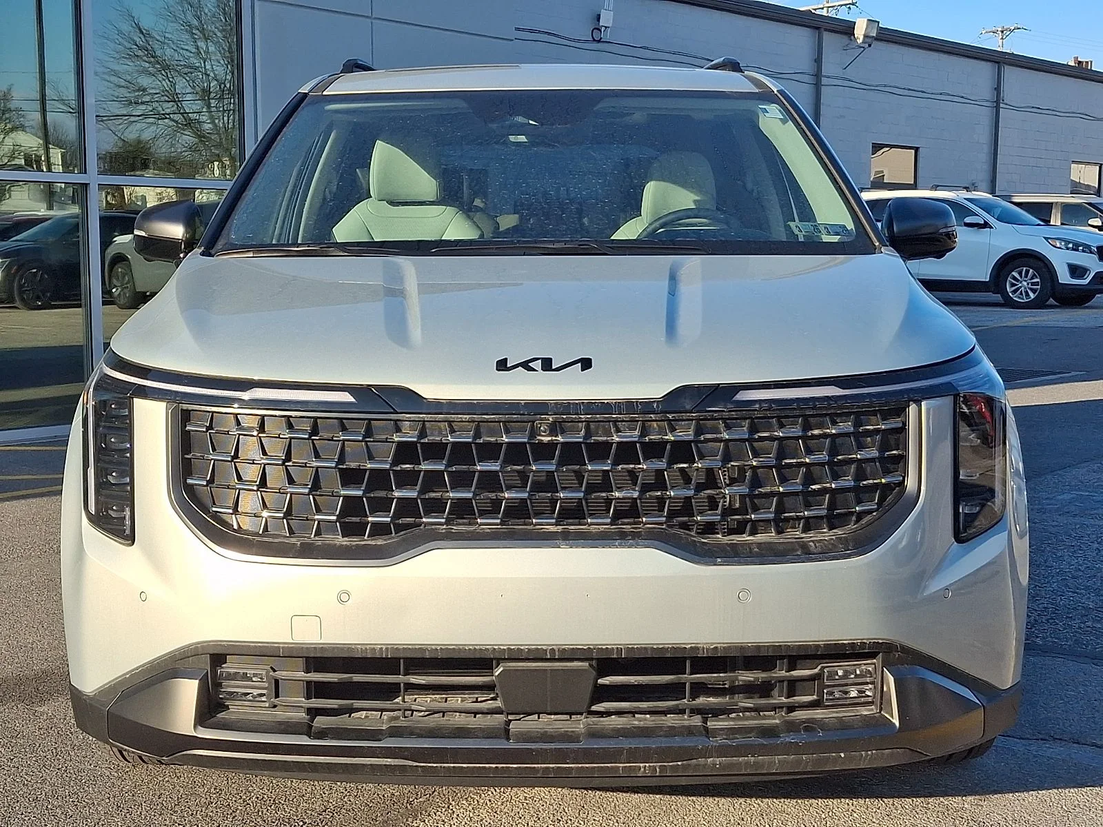 New 2025 White Kia SX Prestige image 3