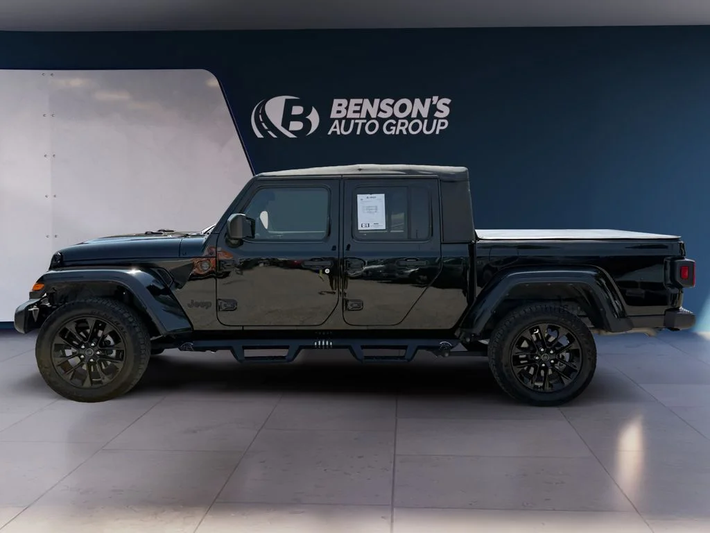 Used 2025 Black Jeep Nighthawk image 2