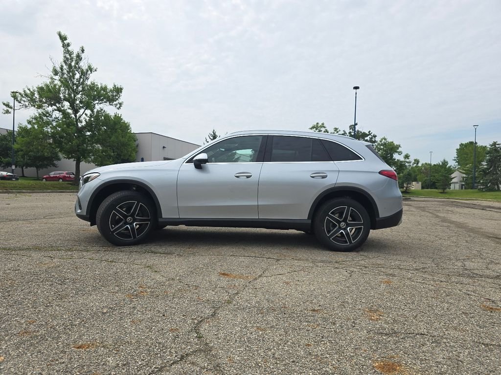 New 2026 Cirrus Silver Metallic Mercedes-Benz GLC 300 image 14
