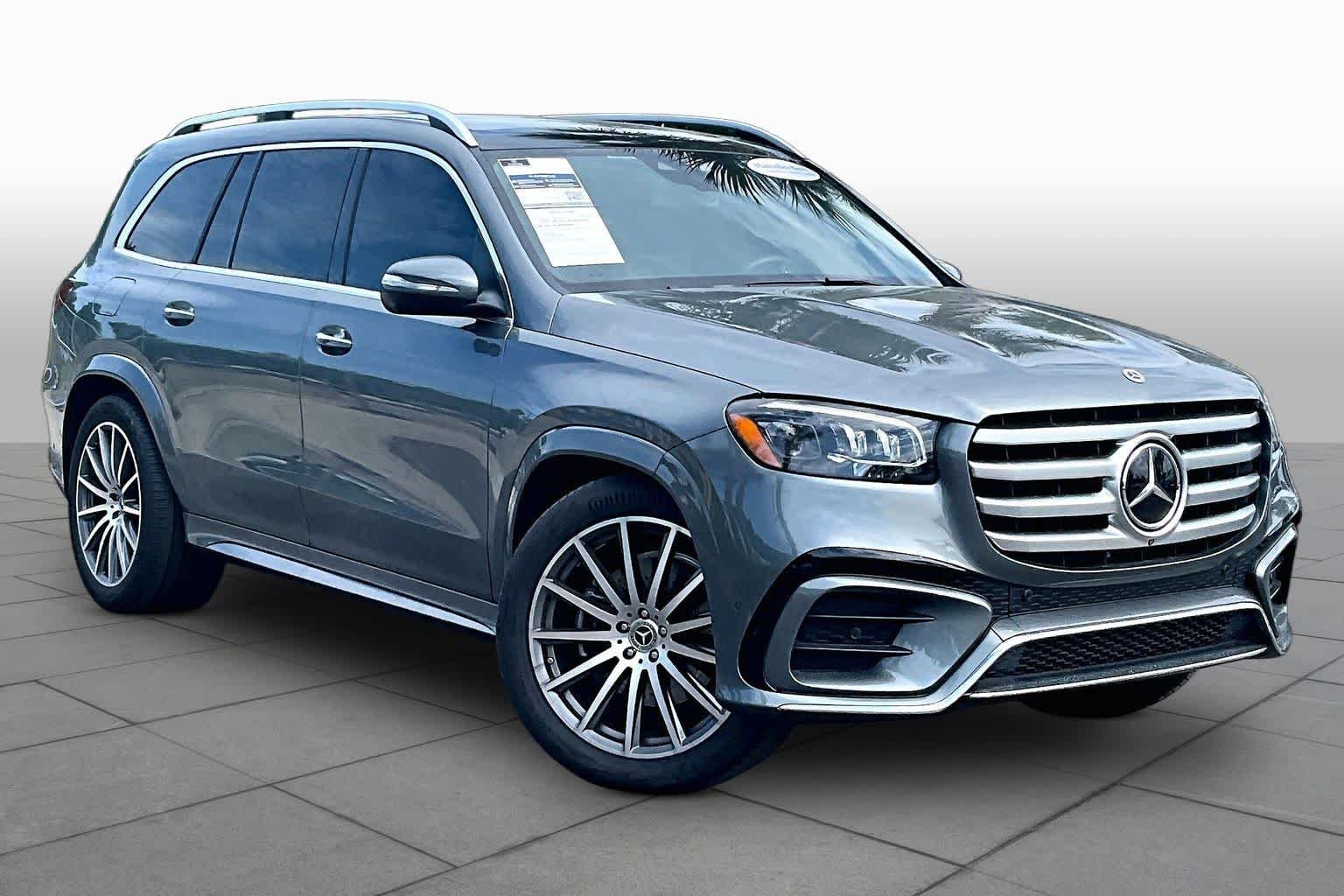 Used 2025 Selenite Grey Metallic Mercedes-Benz GLS 450 image 4
