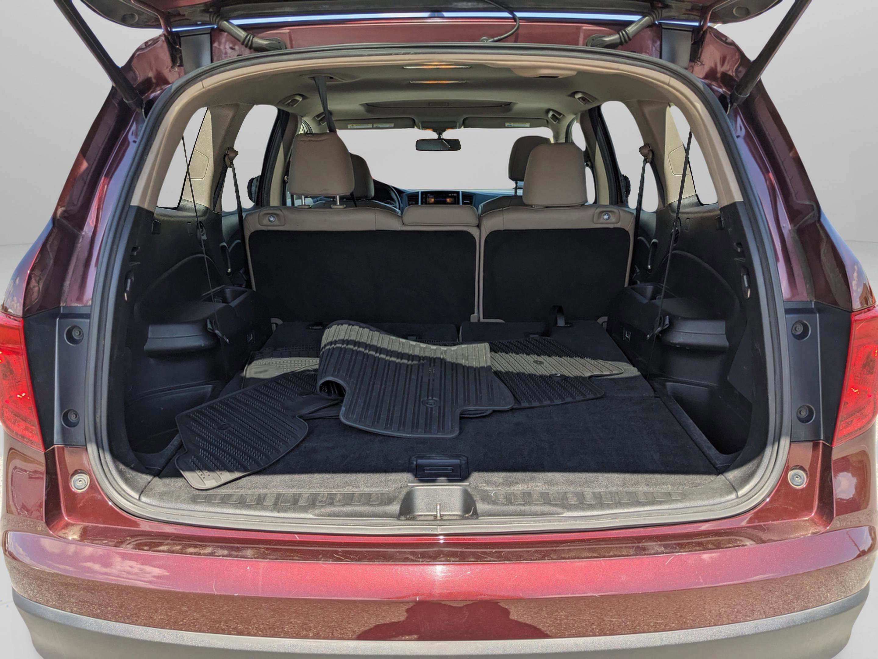 Used 2018 Deep Scarlet Pearl Honda EX-L image 10
