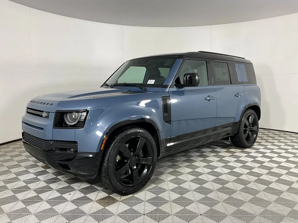 Defender 110 | Land Rover North Dade