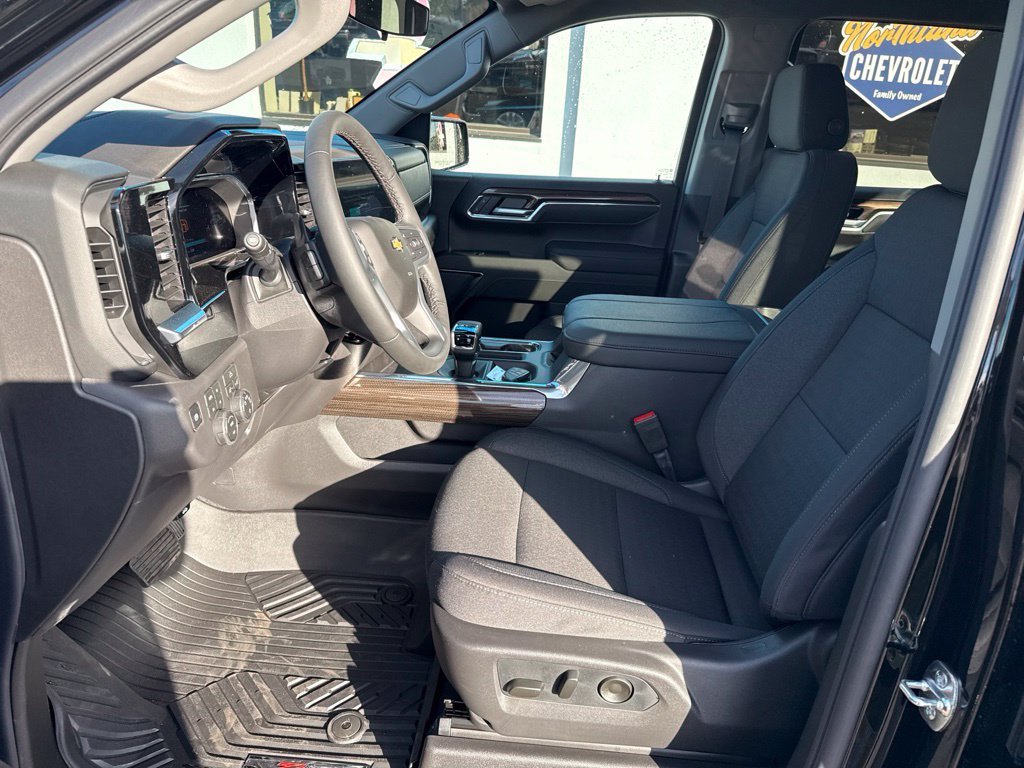 2026 Chevrolet Silverado 1500 LT - Photo 22