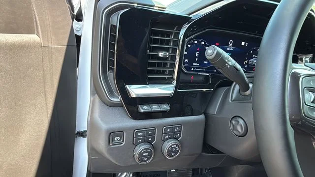 Used 2025 Beige Chevrolet High Country image 22