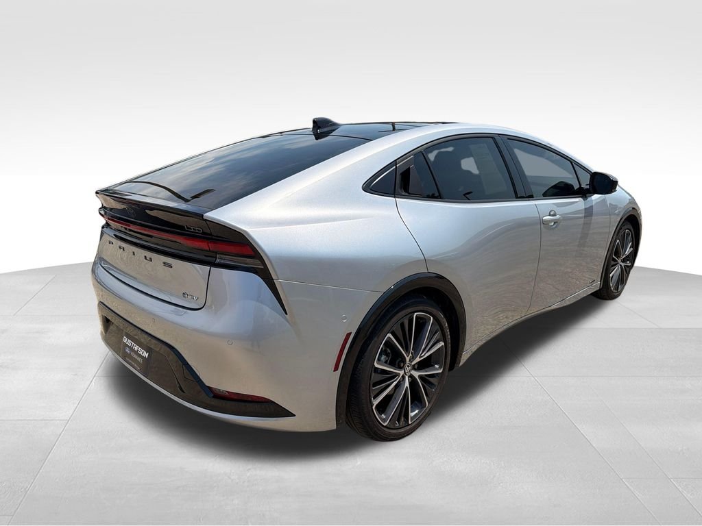Used 2024 CUTTING EDGE Toyota Limited image 5