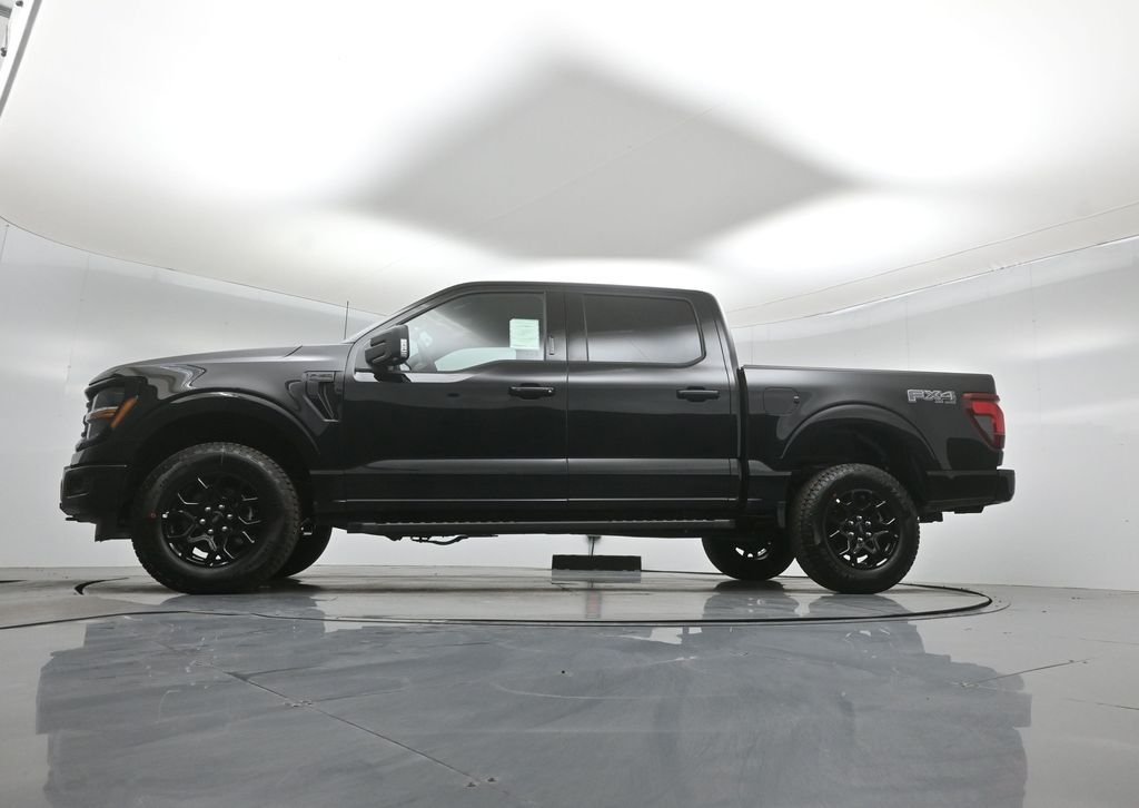 New 2026 Agate Black Metallic Ford XLT image 49