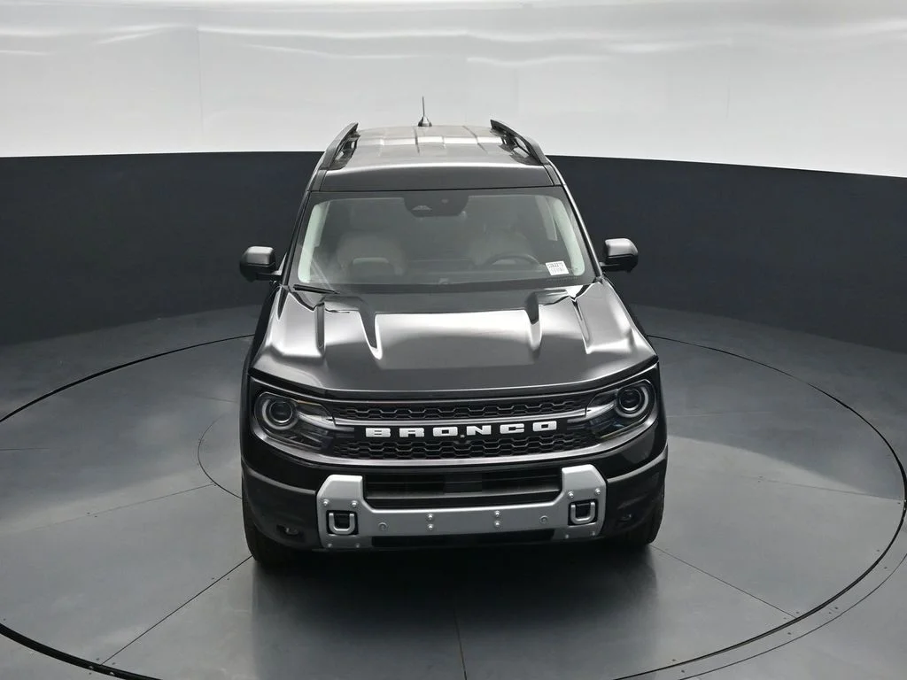 New 2026 Shadow Black Ford Badlands image 34