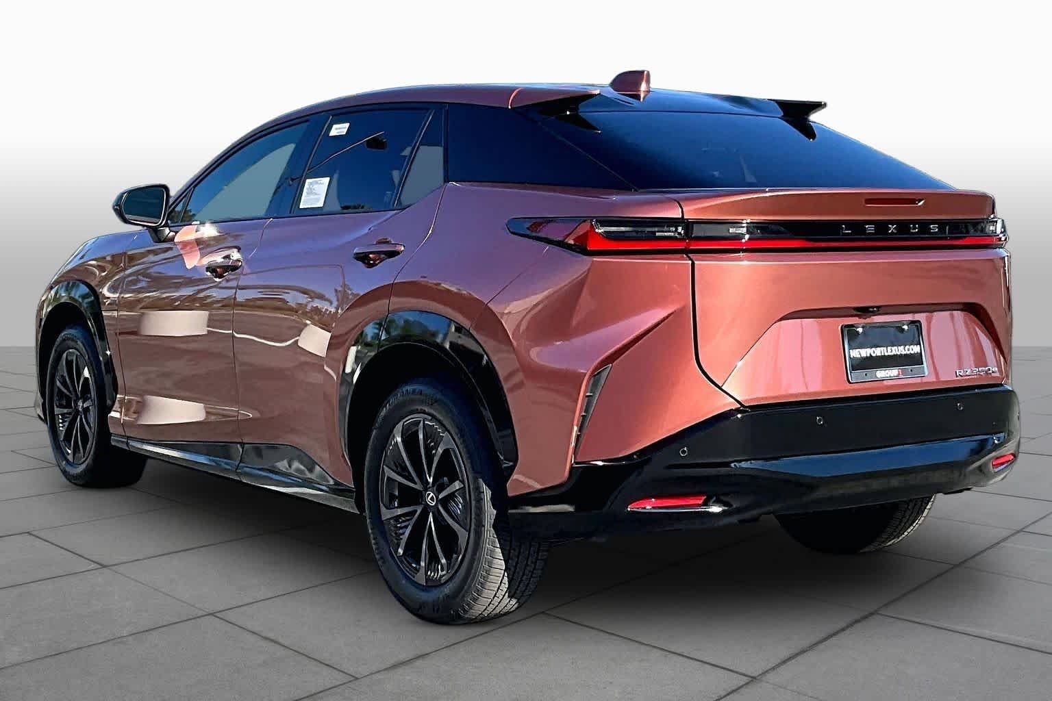 New 2026 Copper Crest Lexus PREMIUM image 7