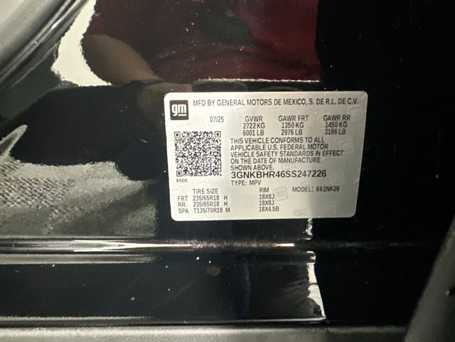 Used 2025 Black Chevrolet 2LT image 32