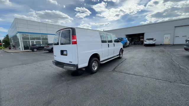 Used 2024 White Chevrolet Work Van image 9