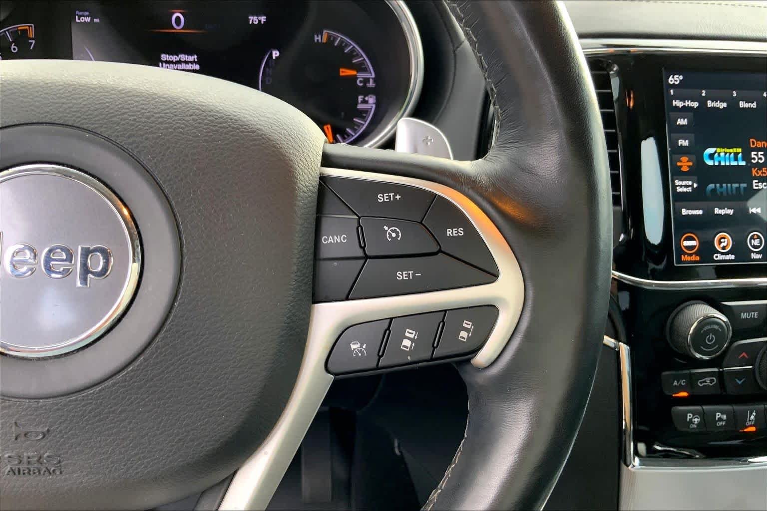 Used 2020 Granite Crystal Metallic Clearcoat Jeep Summit image 24