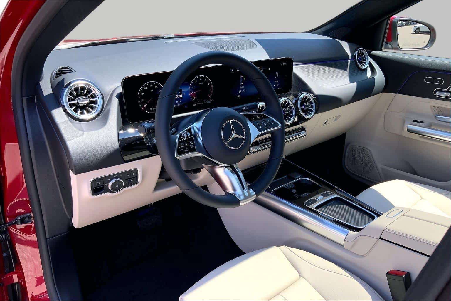 New 2026 MANUFAKTUR Patagonia Red Metallic Mercedes-Benz GLA 250 image 9