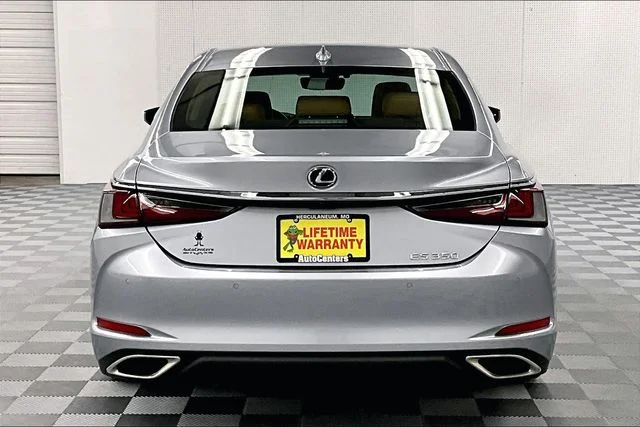 Used 2022 Iridium Lexus 350 image 5