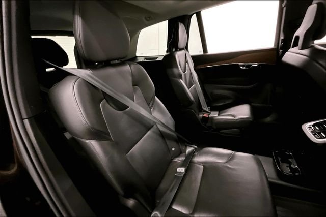 2021 Volvo XC90 Momentum - Photo 26