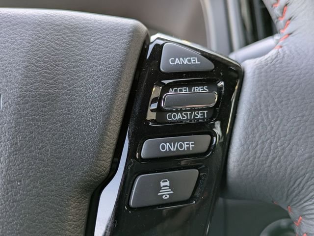 2025 Nissan Frontier PRO-4X - Photo 10