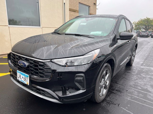 Certified Used 2023 Black Ford ST-Line image 4