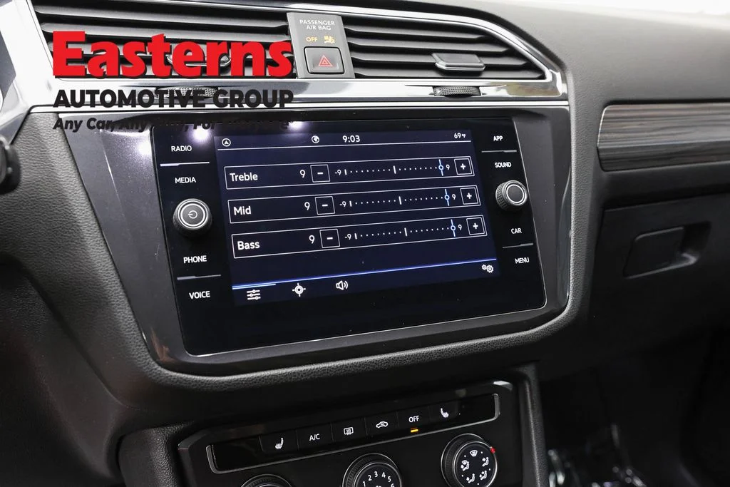 Used 2024 Gray Volkswagen 2.0T Wolfsburg Edition image 18