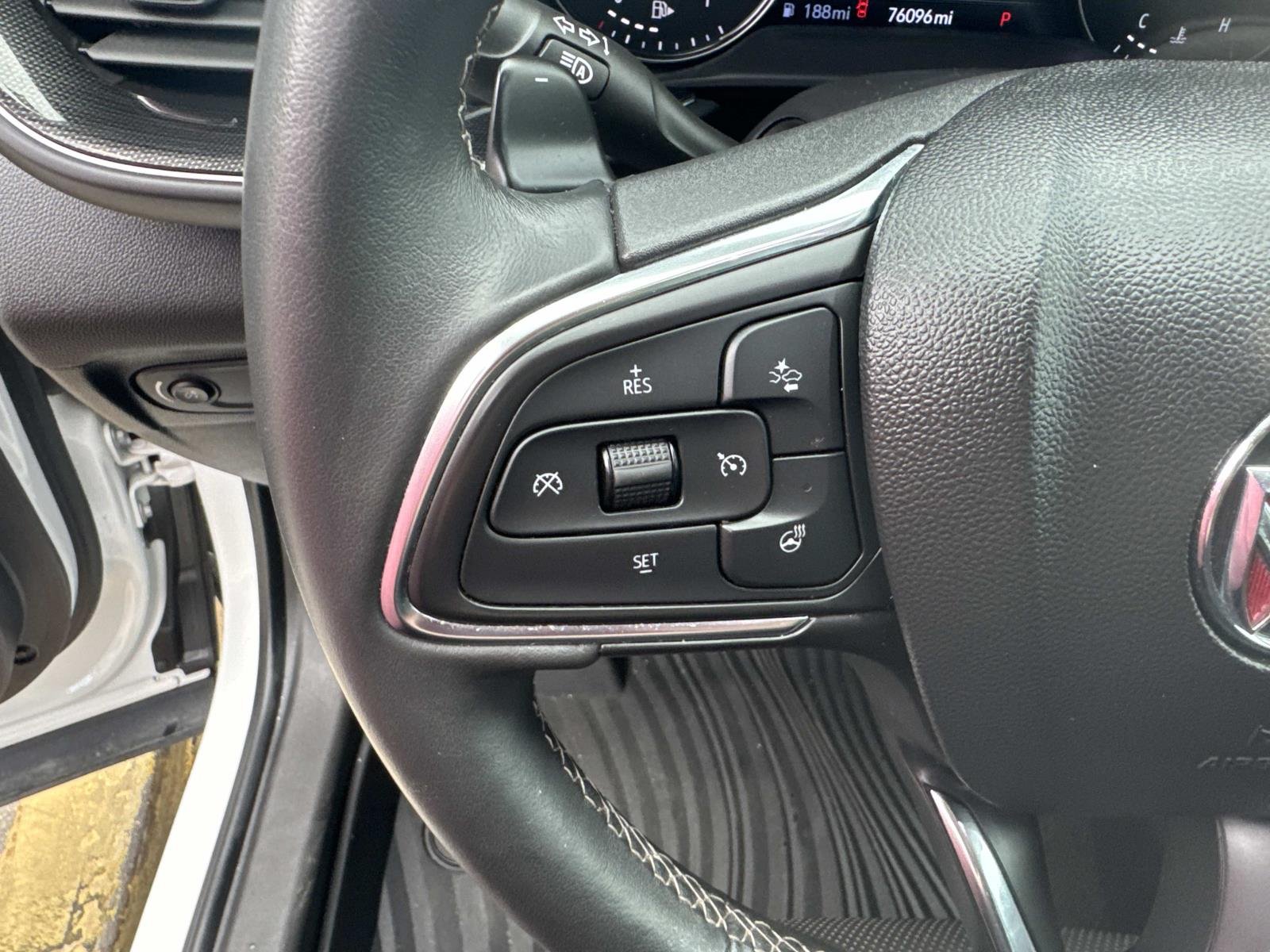 2022 Buick Envision Essence - Photo 22