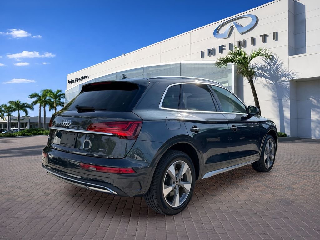 Used 2023 Gray Audi 40 Premium image 7