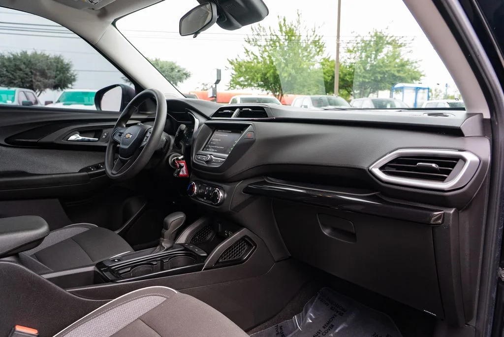 Used 2021 Mosaic Black Metallic Chevrolet LS image 30