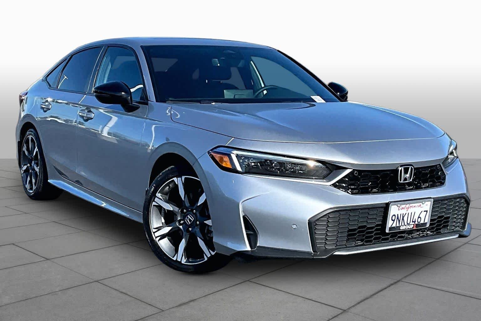 Used 2025 Solar Silver Metallic Honda Sport Touring image 2