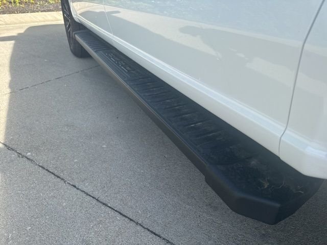 New 2026 Oxford White Ford XLT image 13