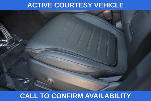 Certified Used 2026 Black Mercedes-Benz GLC 300 image 33