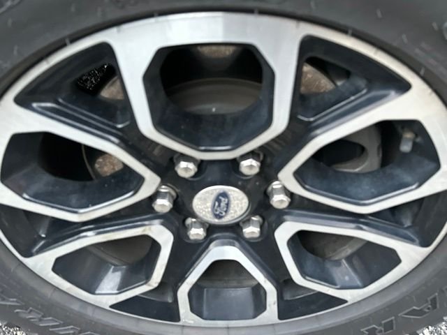 Used 2024 Silver Ford XLT image 6