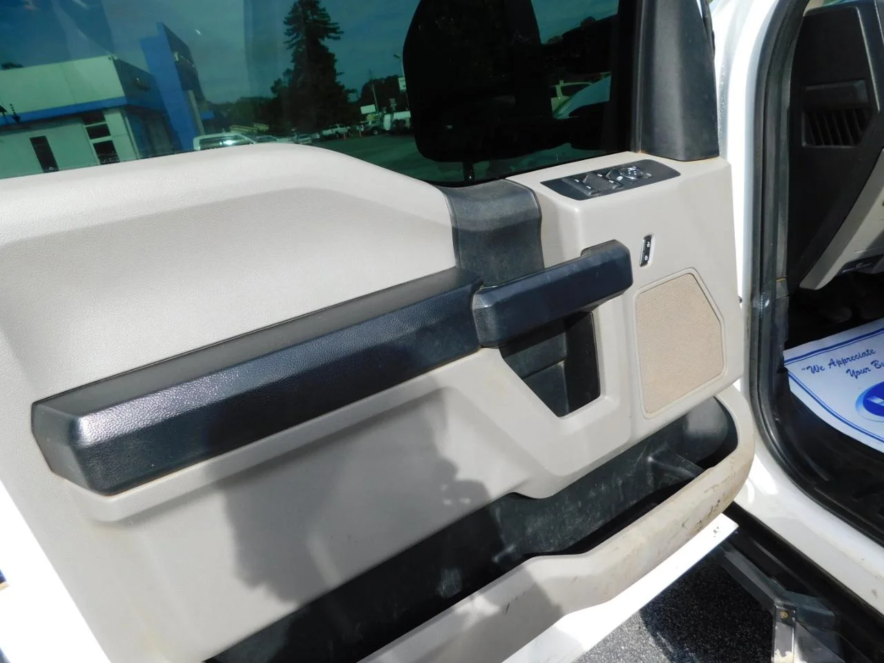 Used 2020 White Ford XL 4WD Crew Cab 6.75 ft Box image 28