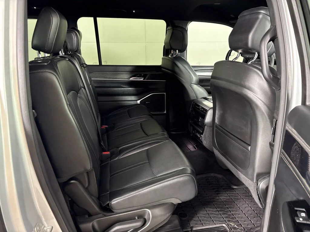 Used 2024 Silver Jeep Series II image 21